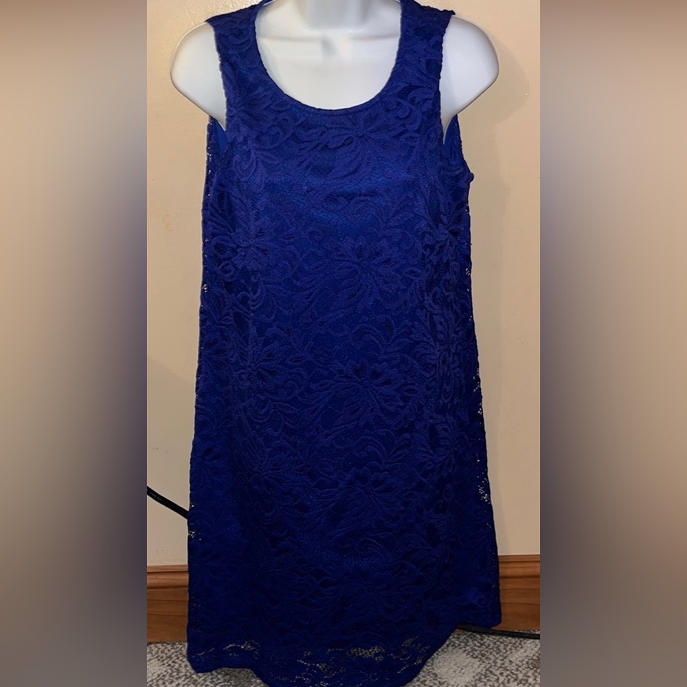 Sleeveless dress